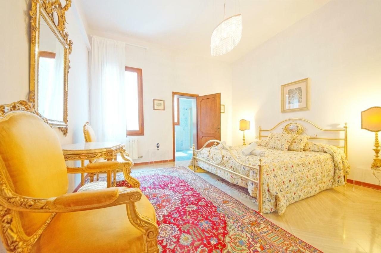 Dolcevita Apartments N 250 Venesia Bagian luar foto